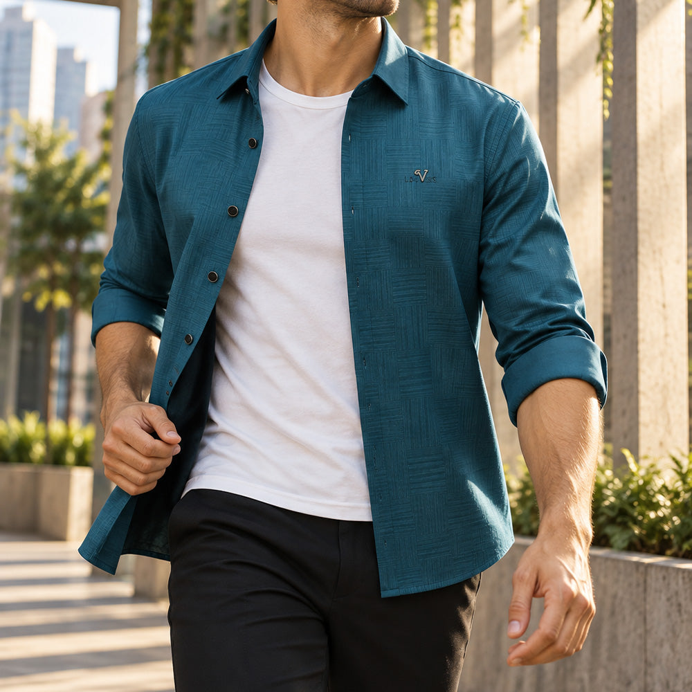 [LEVE 5 PAGUE 3] Camisa Masculina Corvin em Seda Gelo e Poliéster (Classe de Homem Bem-Vestido!)