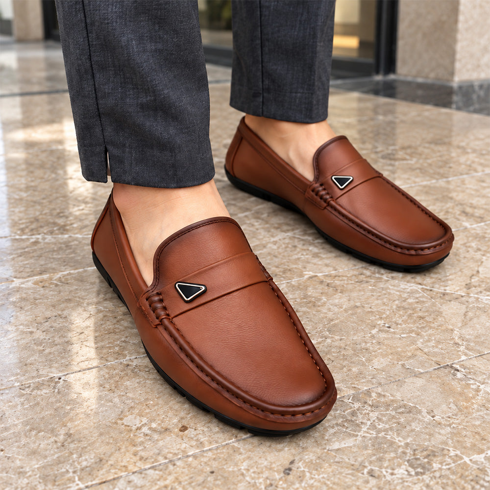 [LEVE 2 PAGUE 1] Mocassim Masculino Gallan em Couro Legítimo Palmilha de Gel e Solado Antiaderente +3BRINDES: Relógio, Cinto e Carteria